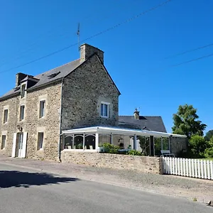 Bleu Outremer Saint-Cast-le-Guildo